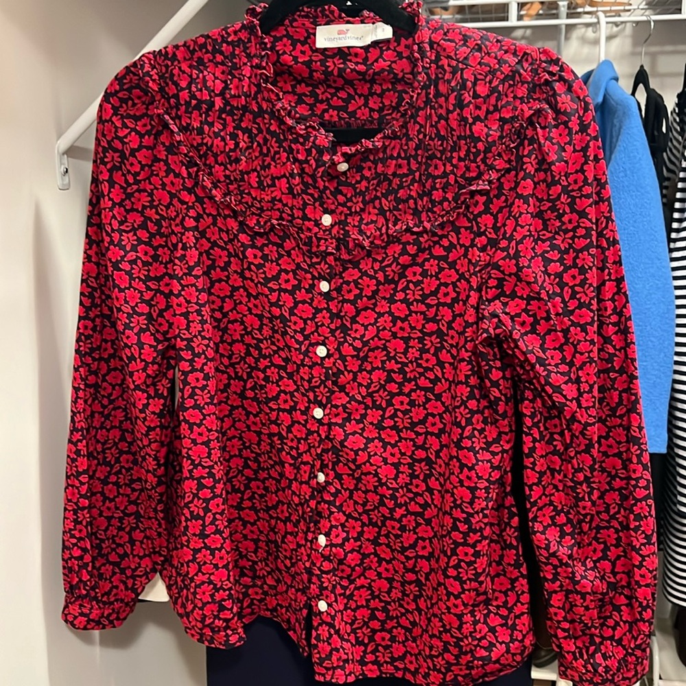 Vineyard Vines navy/red 100% cotton top size 2 NEW